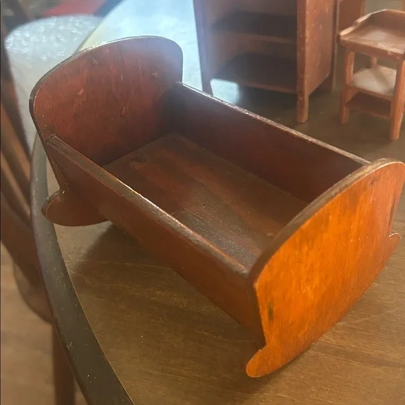 Vintage dollhouse furniture - Picture 9 of 15